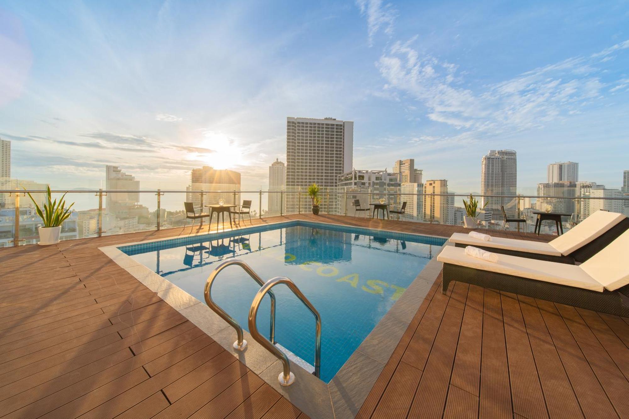 Goldcoast Hotel На Транг Екстериор снимка