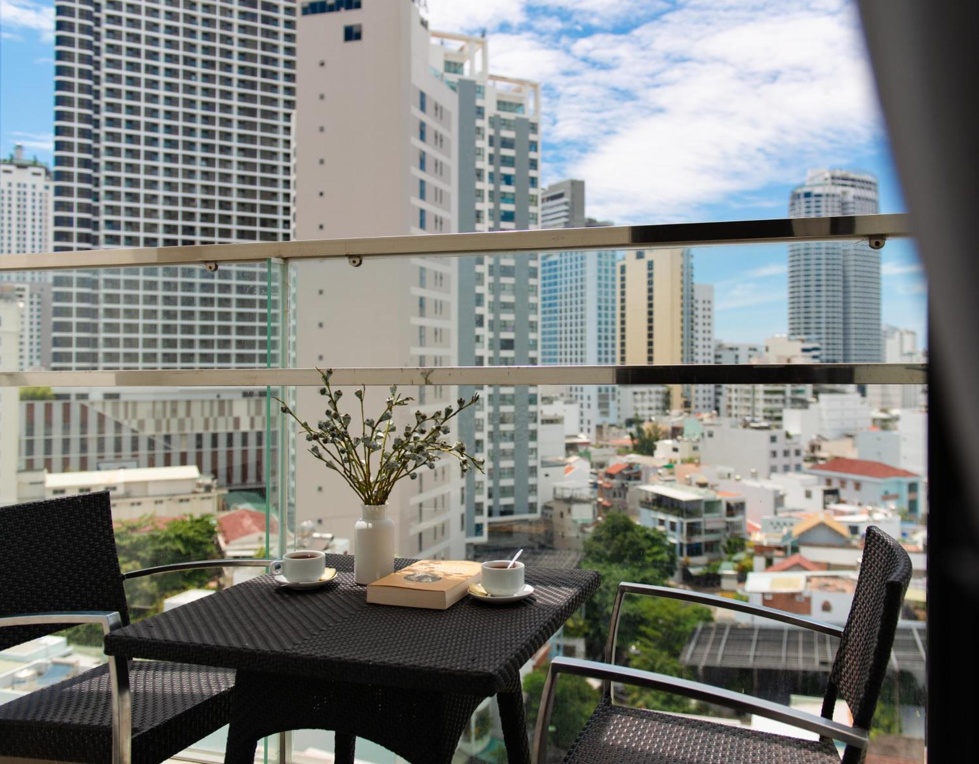 Goldcoast Hotel На Транг Екстериор снимка