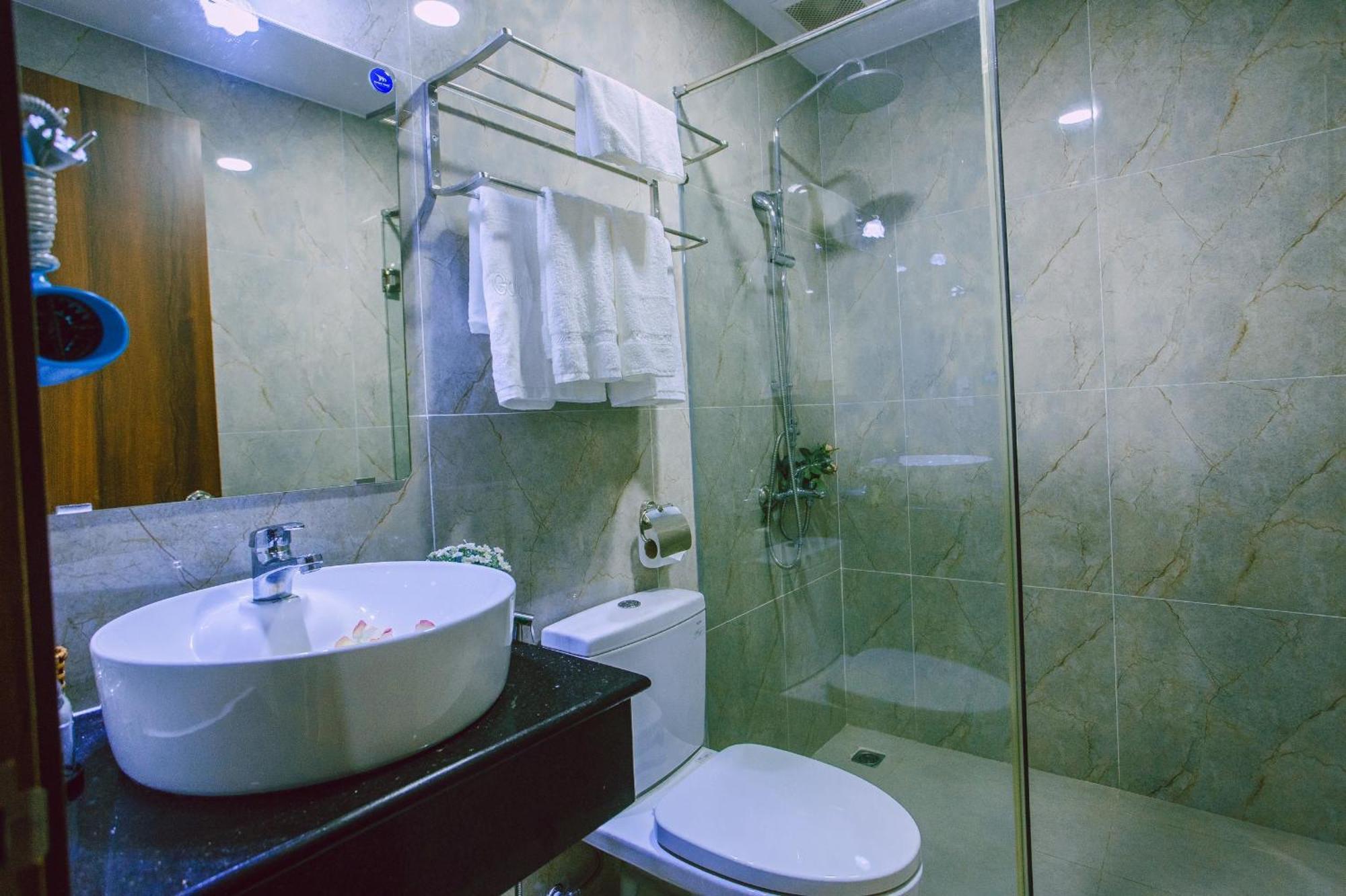 Goldcoast Hotel На Транг Екстериор снимка